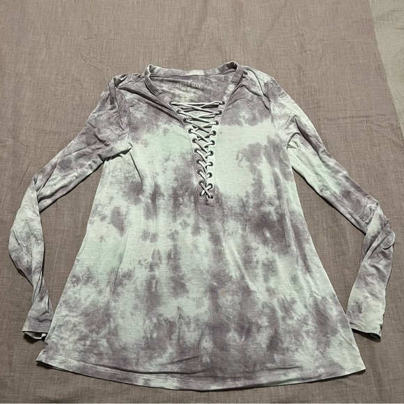 Y2K American Eagle Outfitters Gray Tie dye Lace front top long sleeve 2000s - Picture 2 of 6